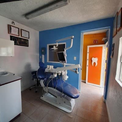 𝑪𝒐𝒏𝒔𝒖𝒍𝒕𝒐𝒓𝒊𝒐 𝑫𝒆𝒏𝒕𝒂𝒍 𝑵𝒖𝒆𝒗𝒐 𝑨𝒎𝒂𝒏𝒆𝒄𝒆𝒓