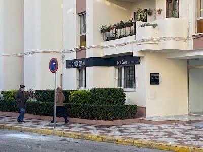 Clínica Dental Dr. Joaquín Calero