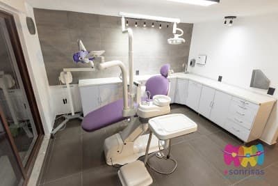 Clinica Dental +Sonrisas