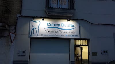 CLÍNICA DENTAL VIRGEN de PIEDRAESCRITA