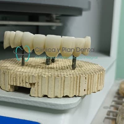 Clínica y Plan Dental