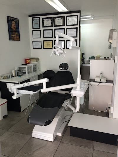 Denta - Centro de Diagnóstico y Tratamiento Odontológico