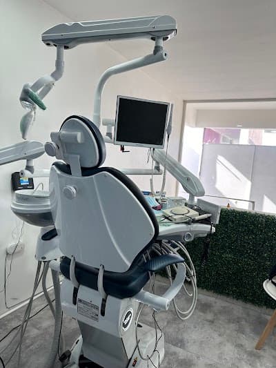 DentalRoots|Odontología Integral-Dra. Mónica G. Guarneros