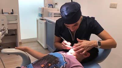 Dentista - Dra. Lara Brand Arzamendi