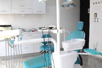 Dentista Tonantzin Calderón, Biológica Dental.
