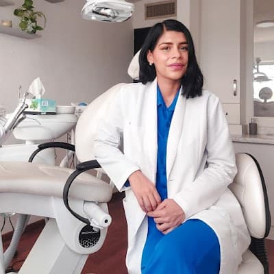 Dra.Dalia valdez B- Dentista en Hermosillo.