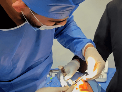 Implantes Dentales / Carillas Dentales / Dr. Ivan Meza