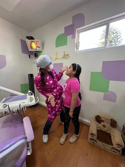 Odontopediatra, Dentista infantil Dra Liz Pérez en UdEO