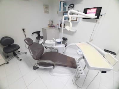 Periodoncia e Implantologia Oral Dra. Andrea Martínez Taboada