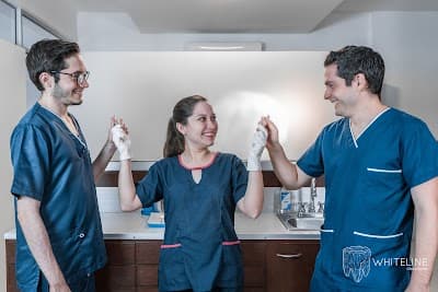 WHITELINE Clínica dental