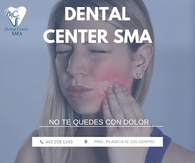Dra. Michelle Andrea Elías Castro, Dentista - Odontólogo