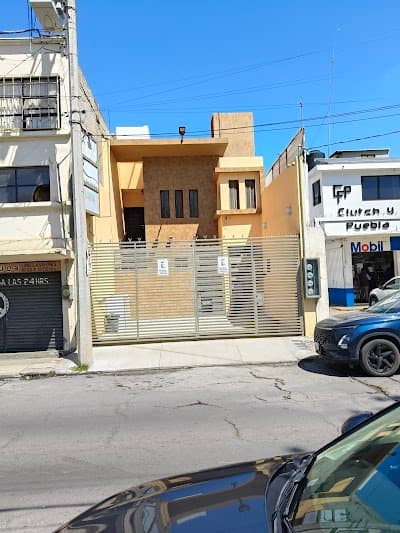 Ortodoncista: Dra. Saraí Moreno.