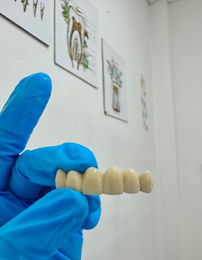 DENTAL ZAS Dra. Sofía Zaragoza