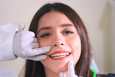 Dr. Gabriela Perez Jacobo - Dentista Cabo San Lucas | Teeth Cleaning | Dental Filling & Emergency